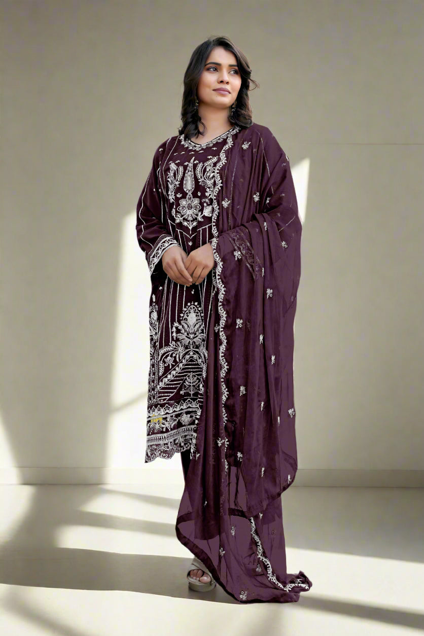 Luminous Thread Luxe Pakistani Suit LXPK0051