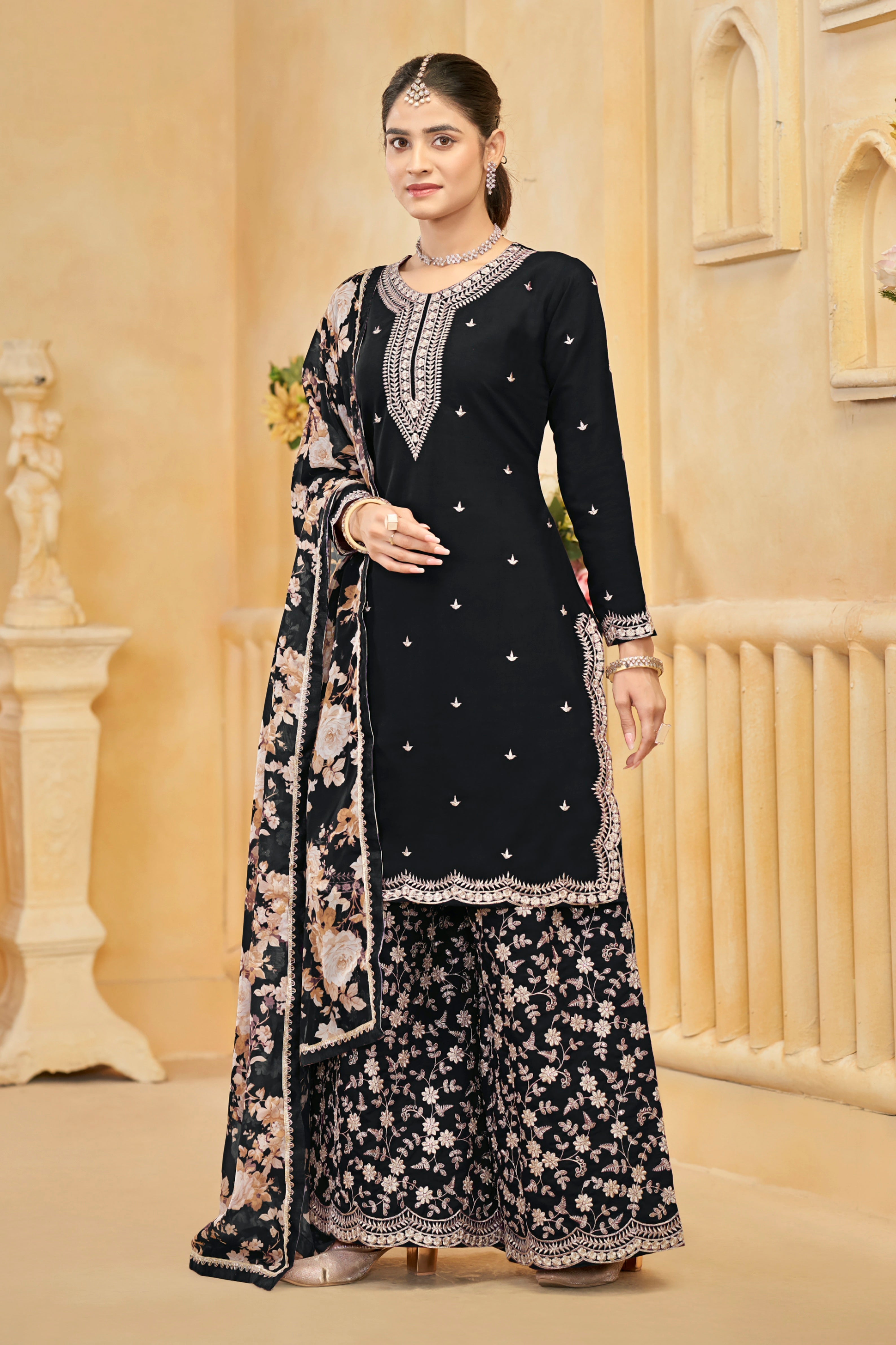 Roman silk designer SHARARA EASR0055