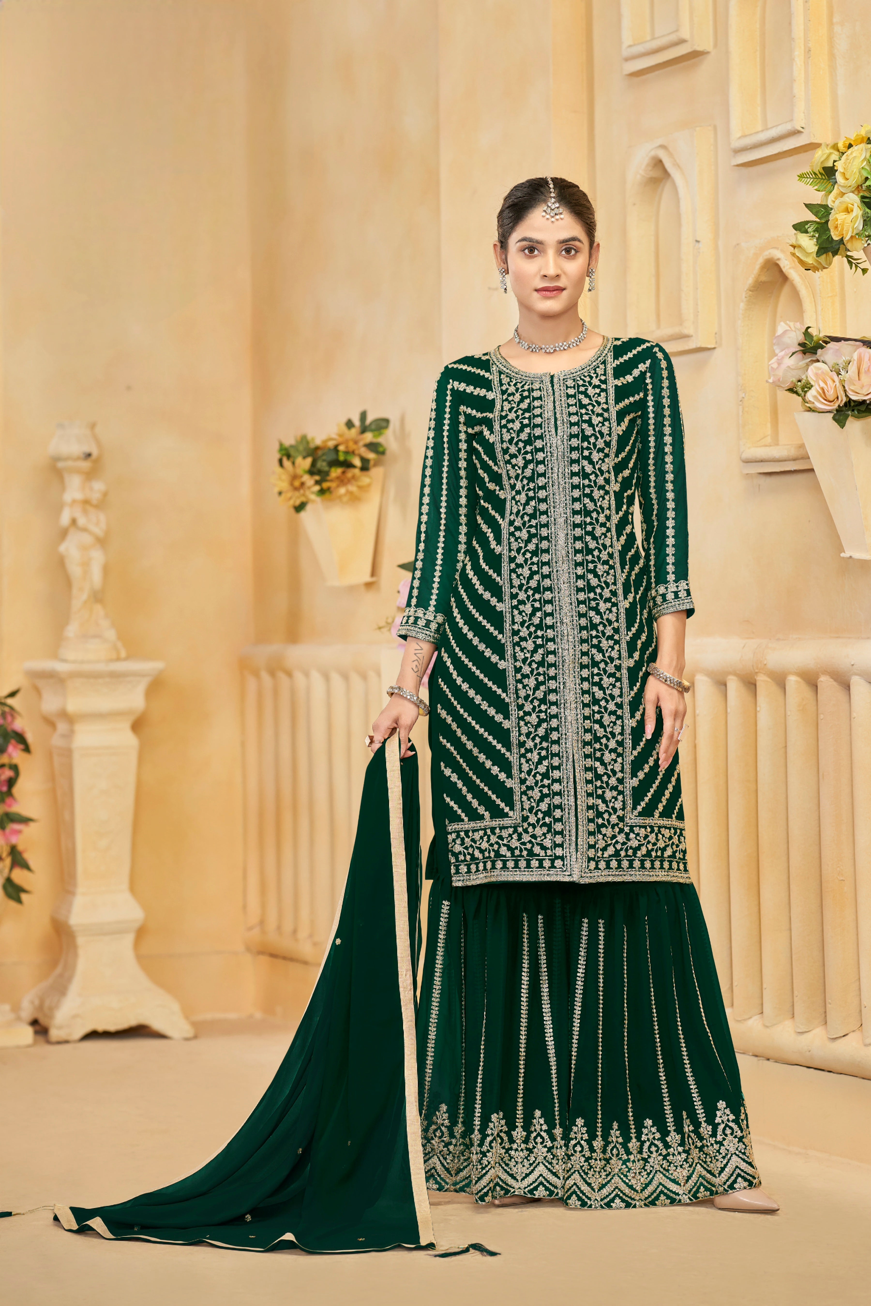 Whispers of Elegance SHARARA EASR0056