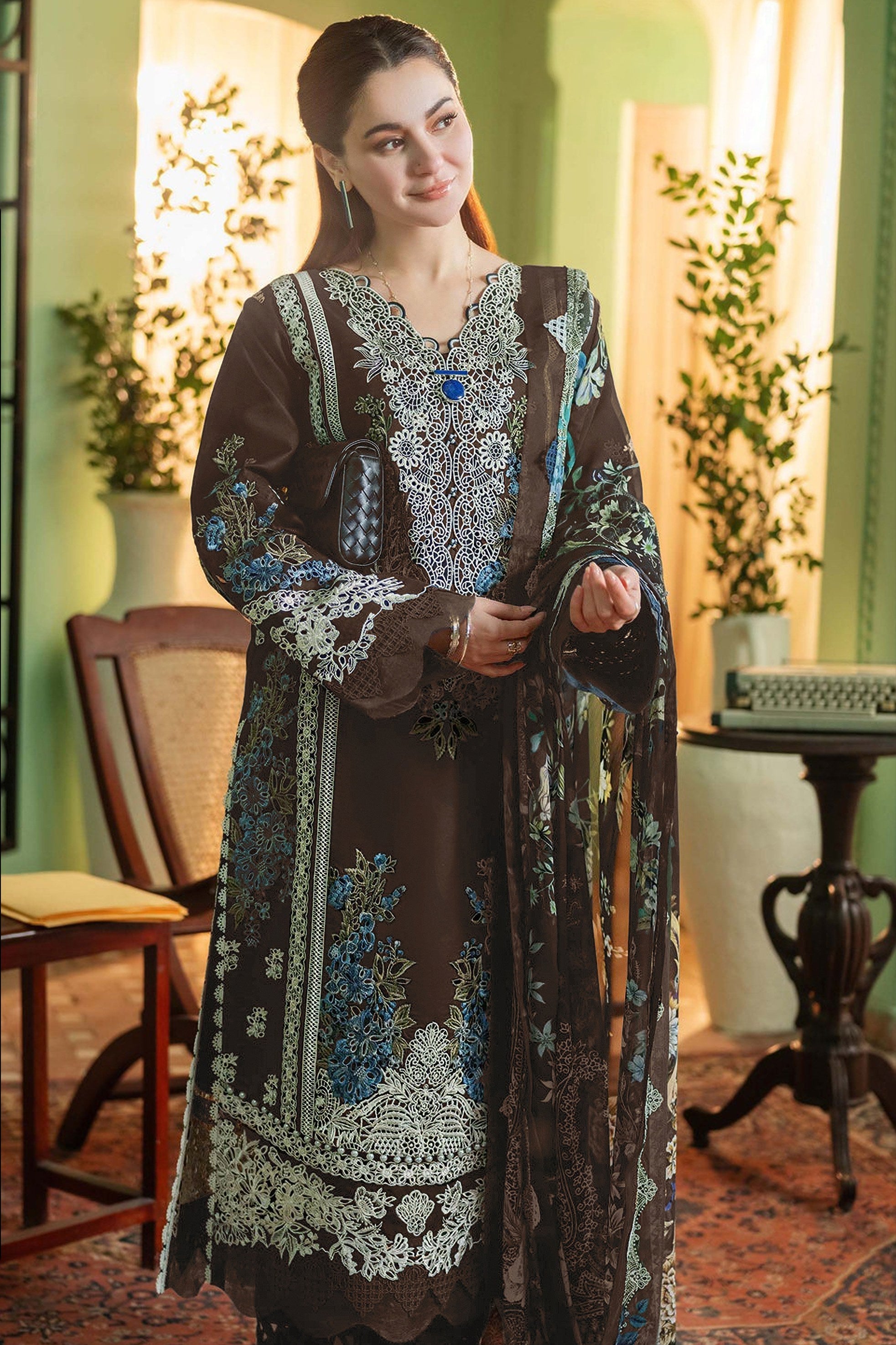 With Embroidered Pakistani suit LXPK0023