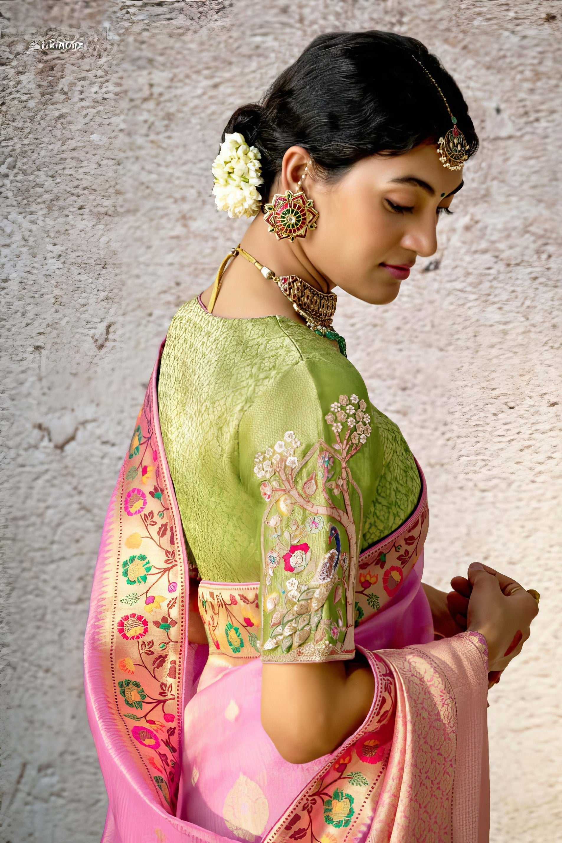 Kora Banarasi Art Silk Saree LXSE00056