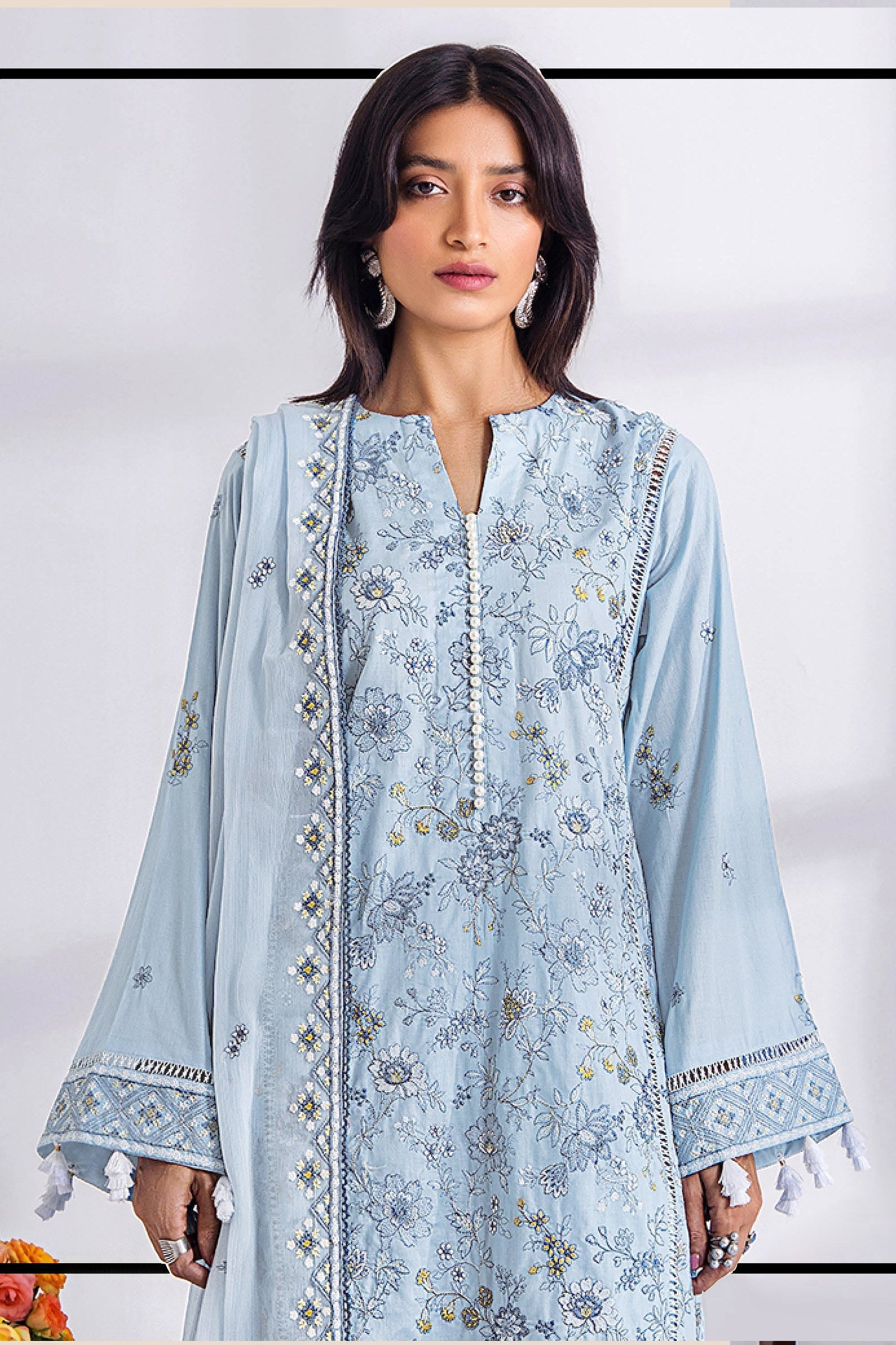 Cotton Essence Embroidered Pakistani suit LXPK0016
