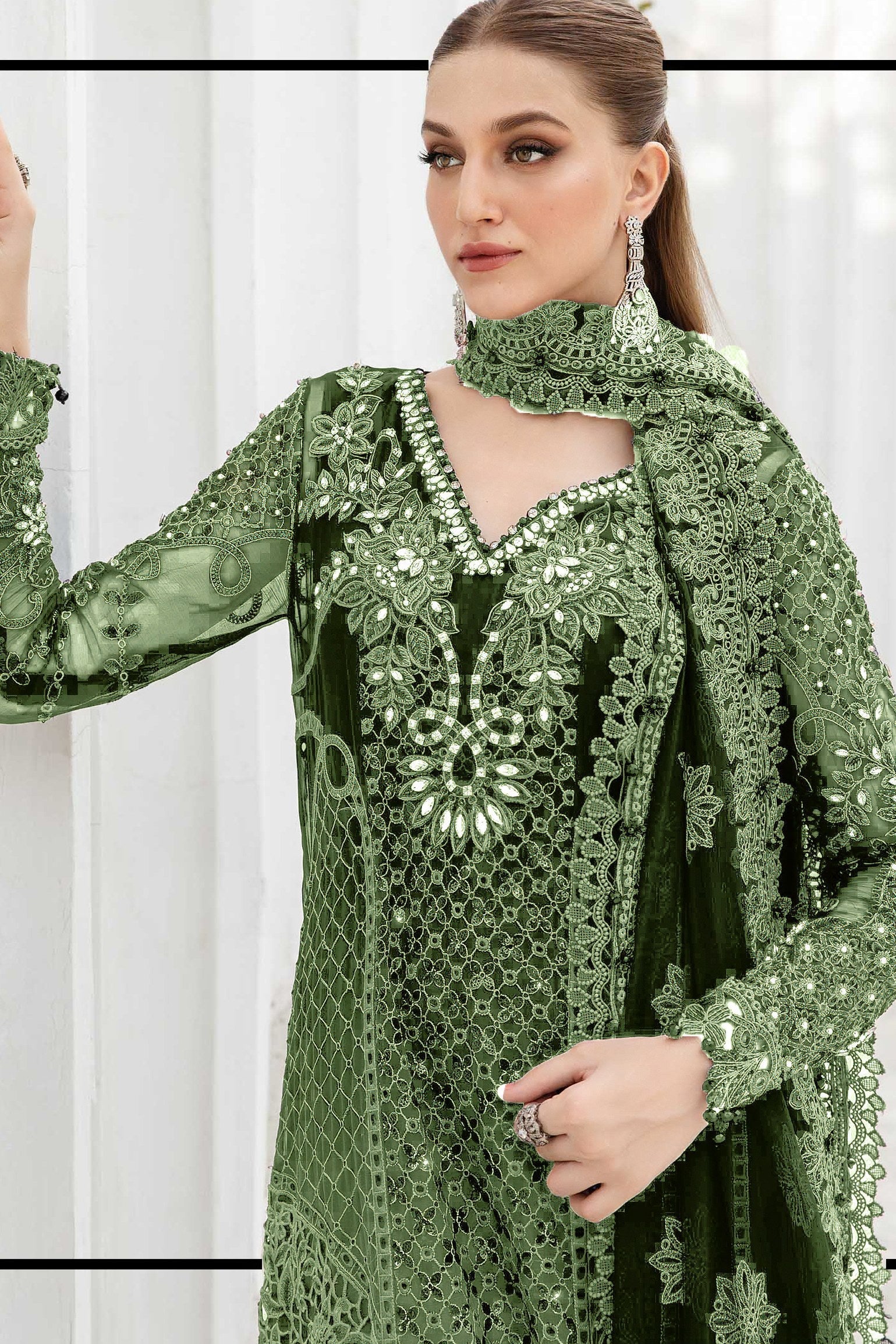 Shaded Elegance Embroidered Pakistani suit LXPK0018