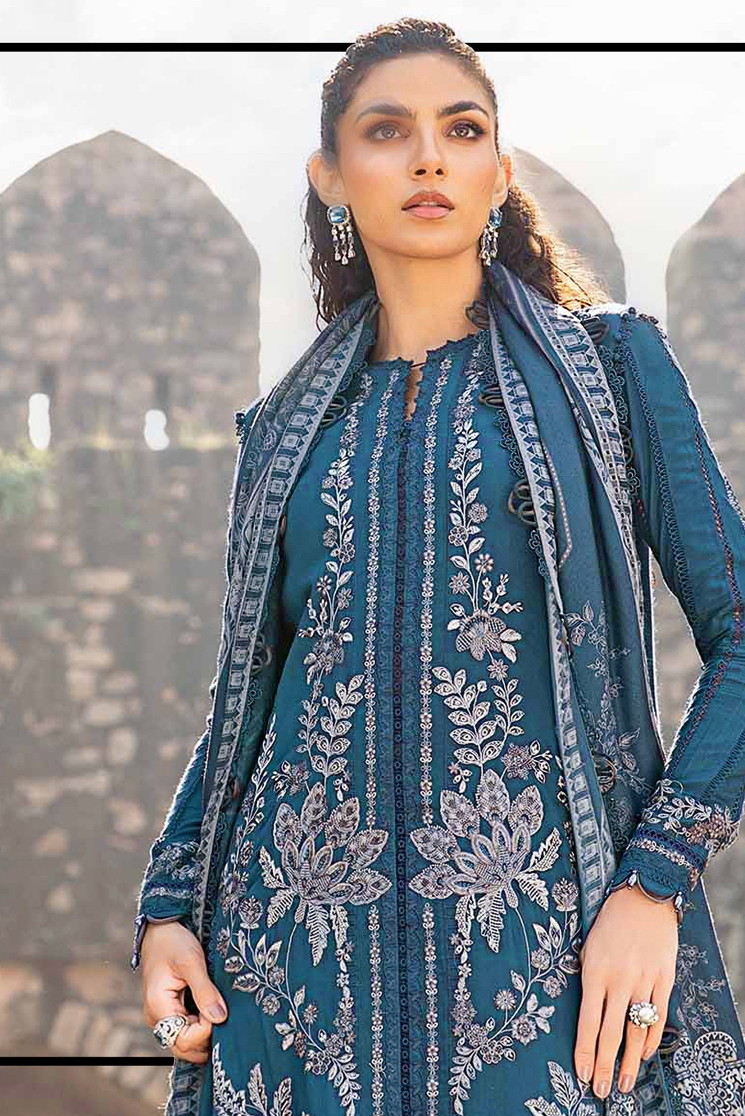 Soft Horizon Embroidered Pakistani suit LXPK0020