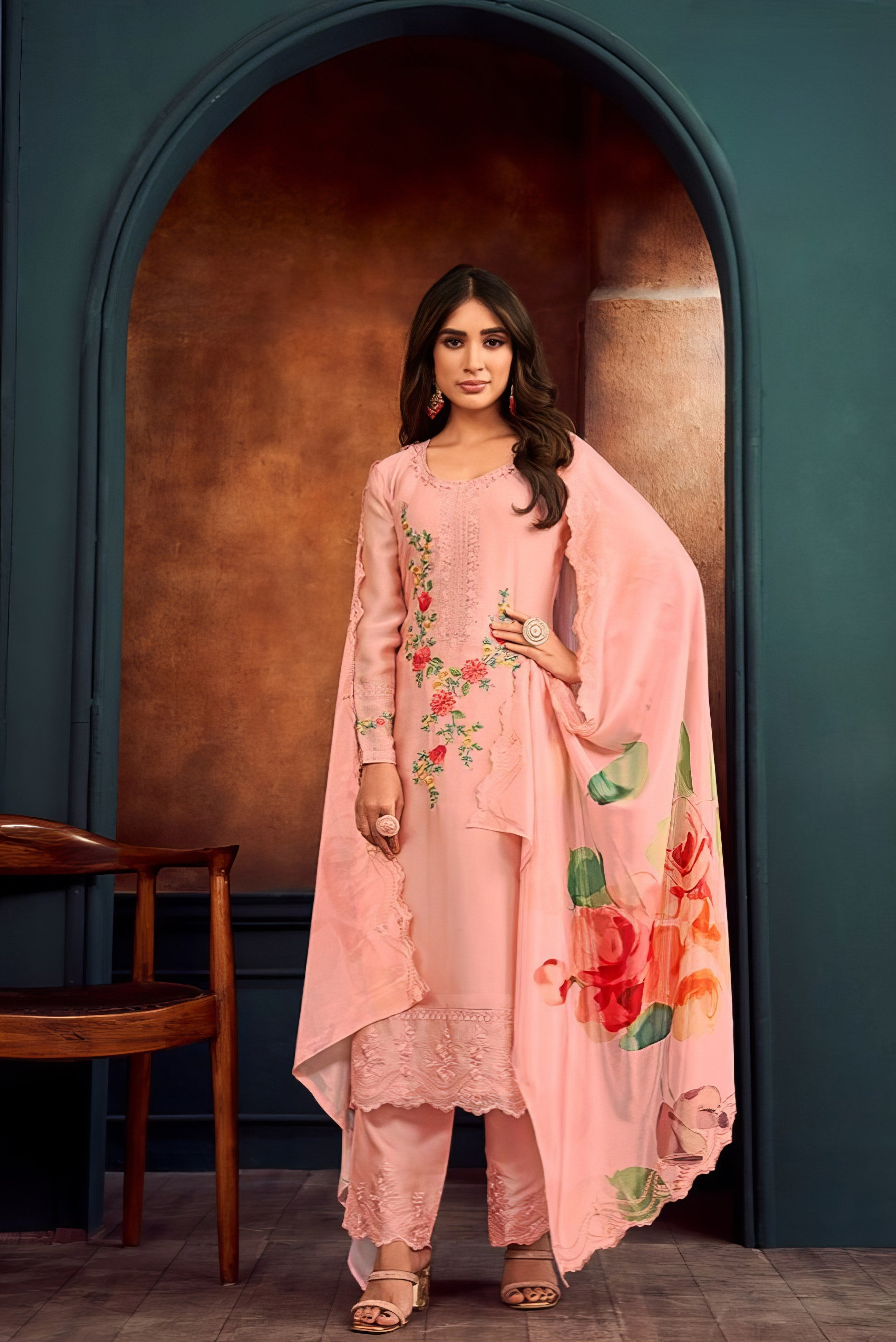 Floral Design Premium Suit LXST0007