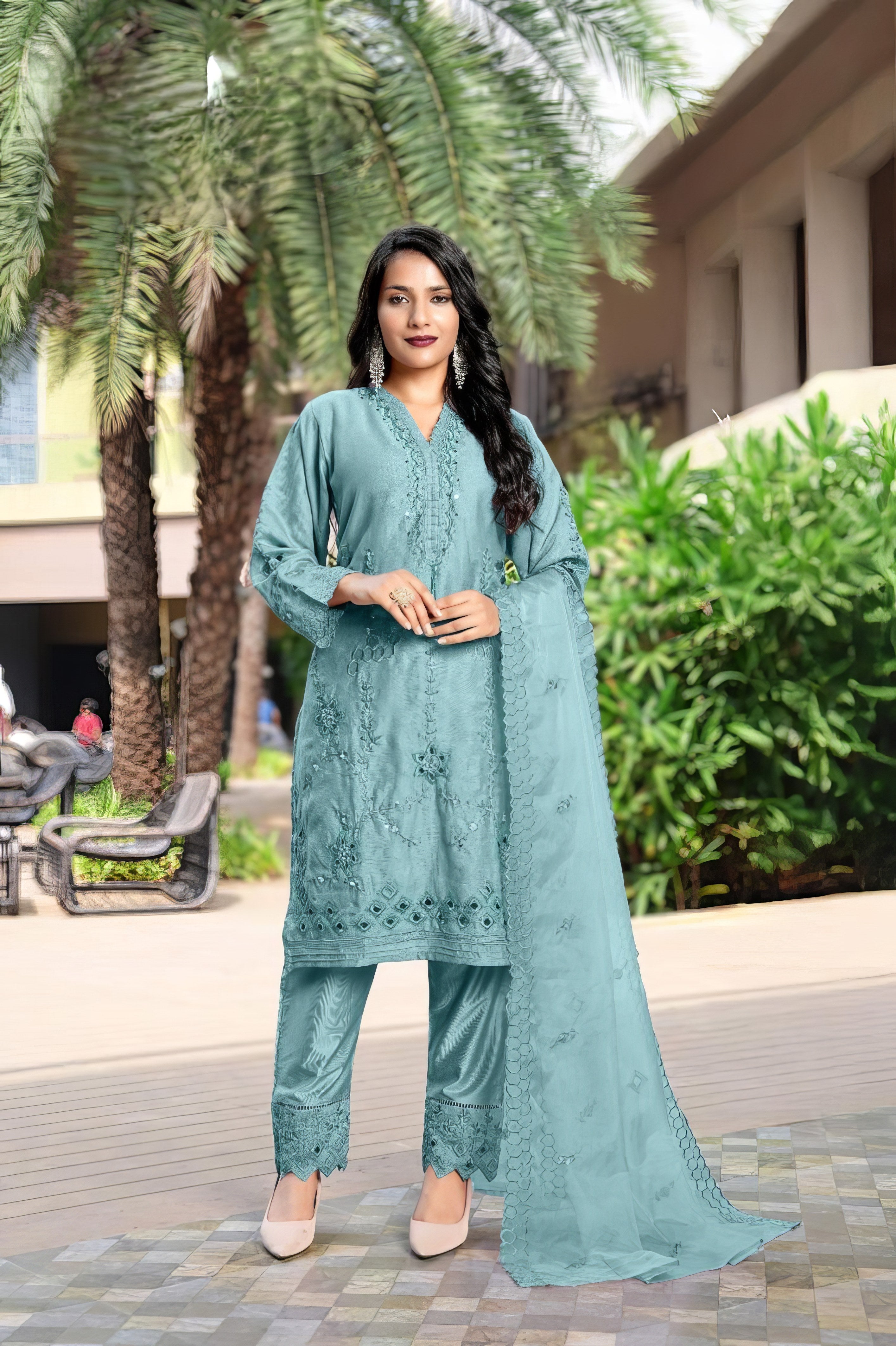 Zehra Embroidered Lee Silk Pakistani Suit LXPK0071