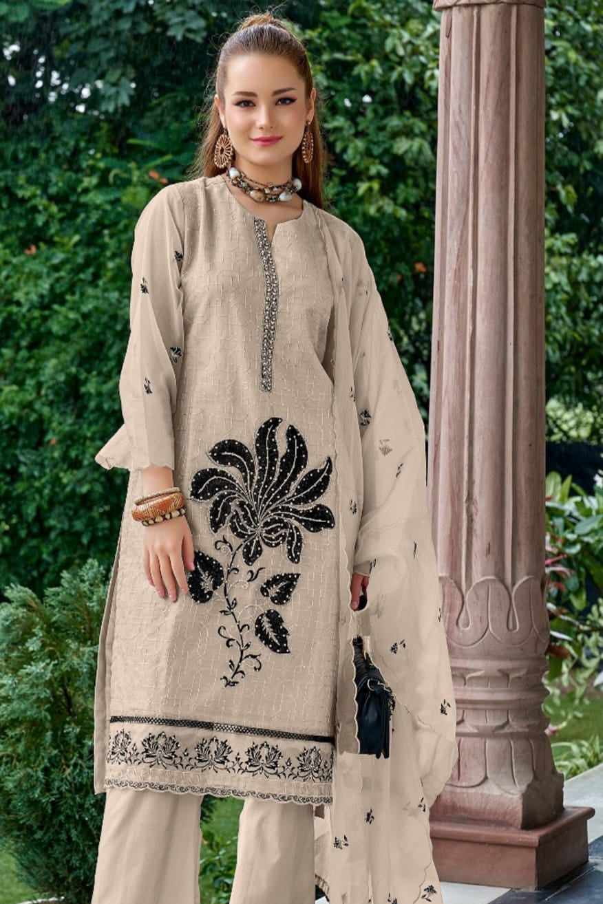 Organza Noir Elegance Pakistani Suit EAPK0044