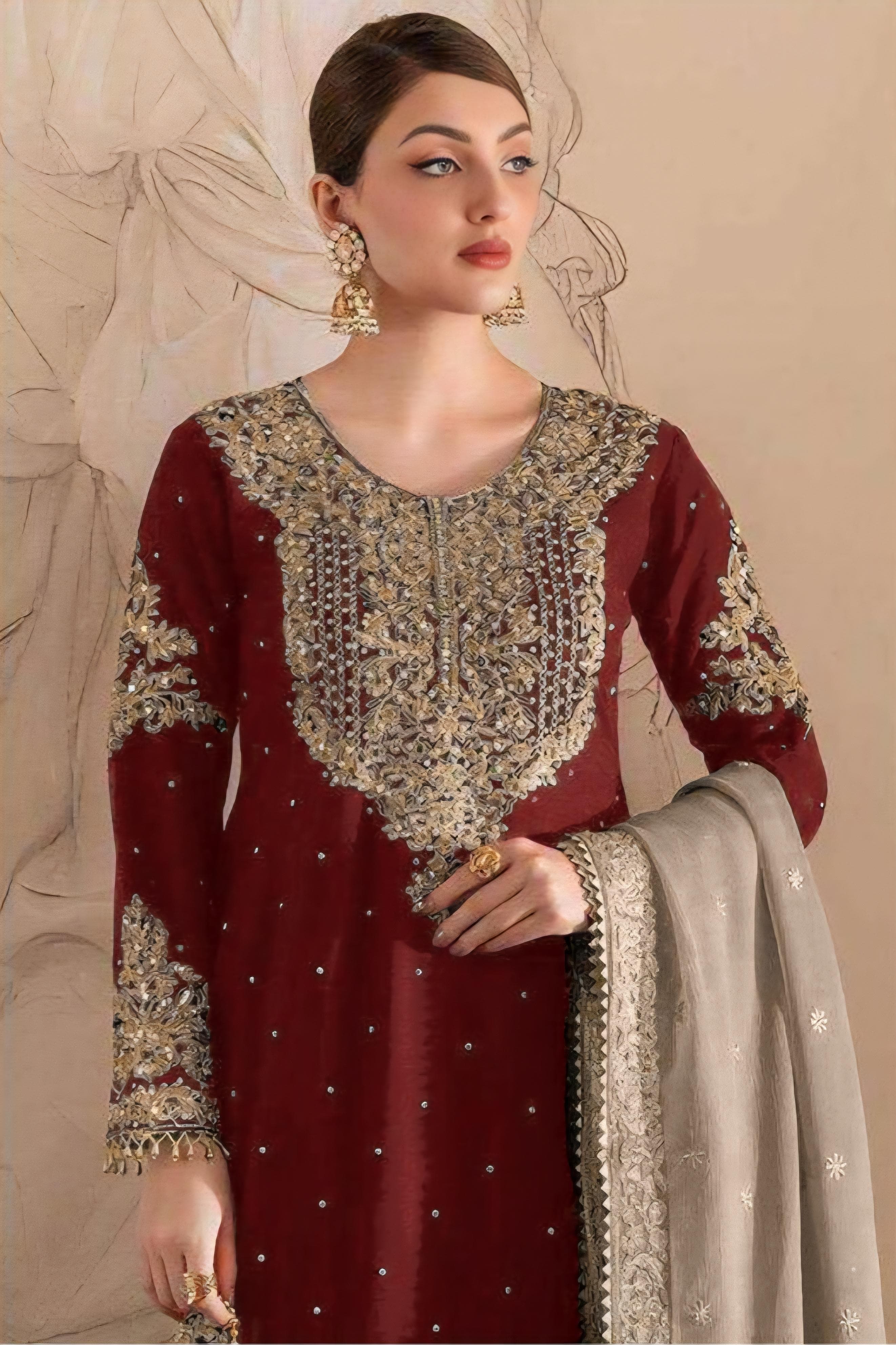Designer Pakistani Suit with zari work EAPK0045