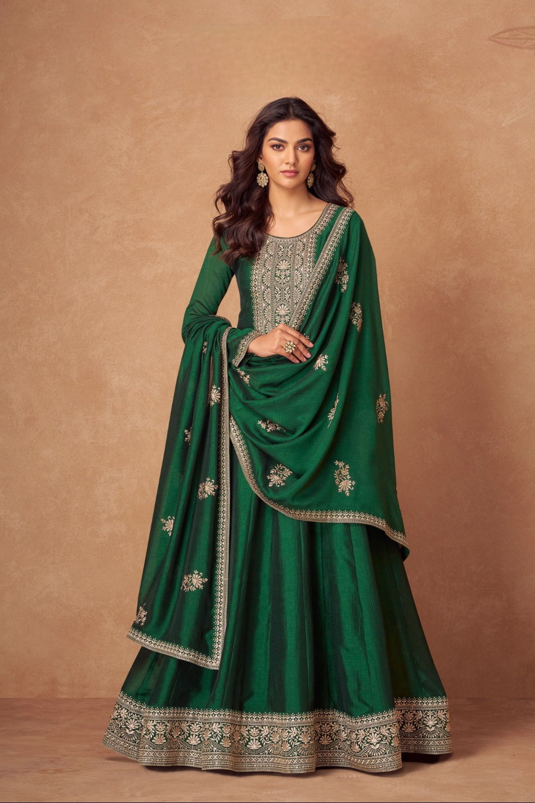 Premium Silky Gown LXGW0026