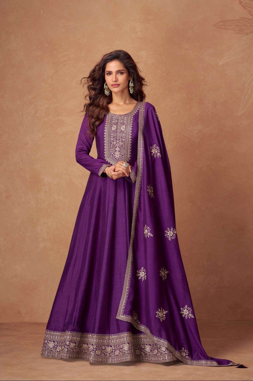 Premium Silky Gown LXGW0026