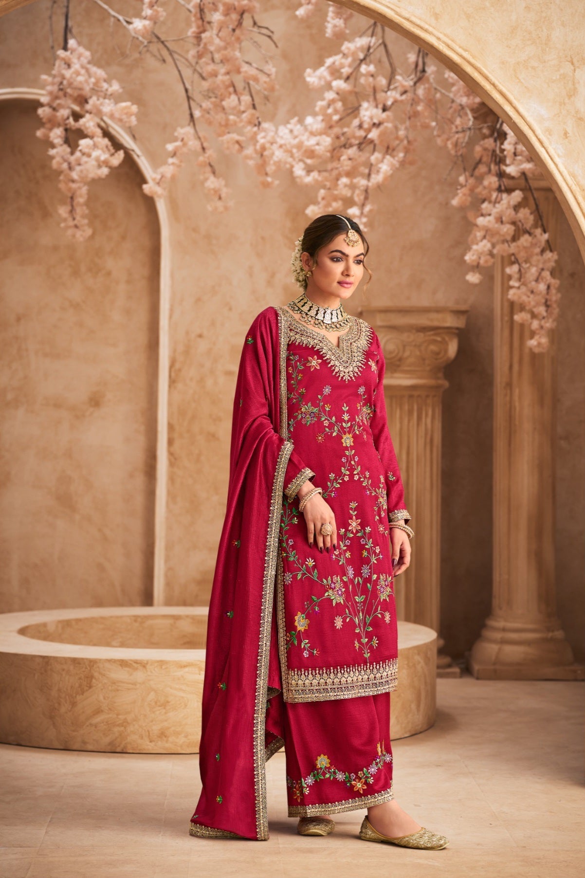 Eira Simar Premium Suit LXST0005