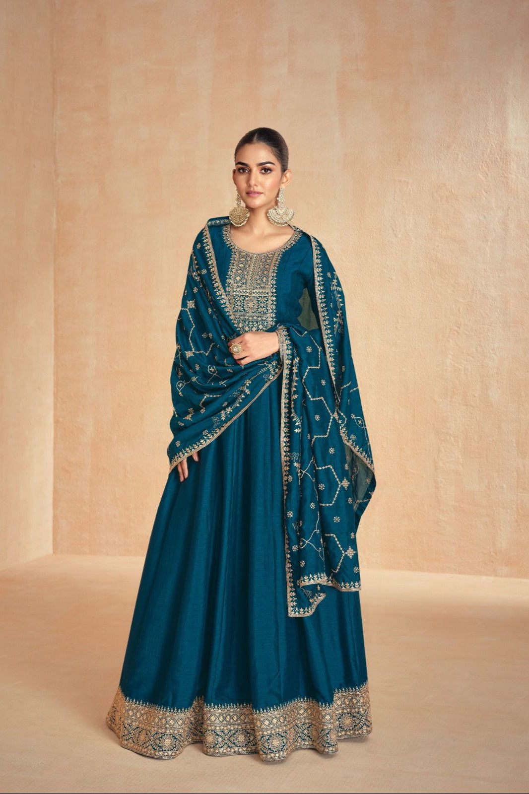 Amaira – Full-Stitch Premium Silk Gown LXGW0028