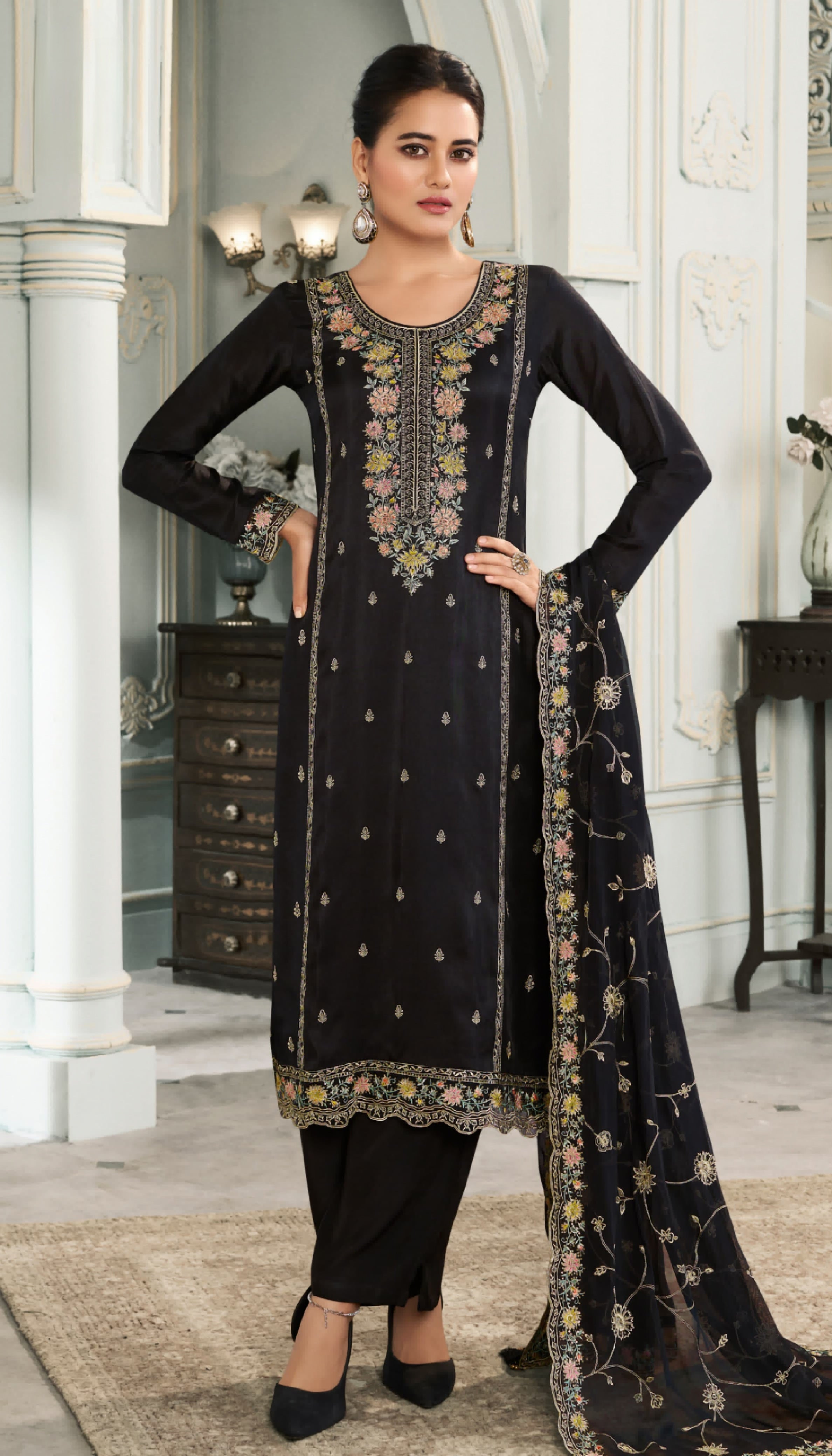 Aarunya Premium Suit LXST0014