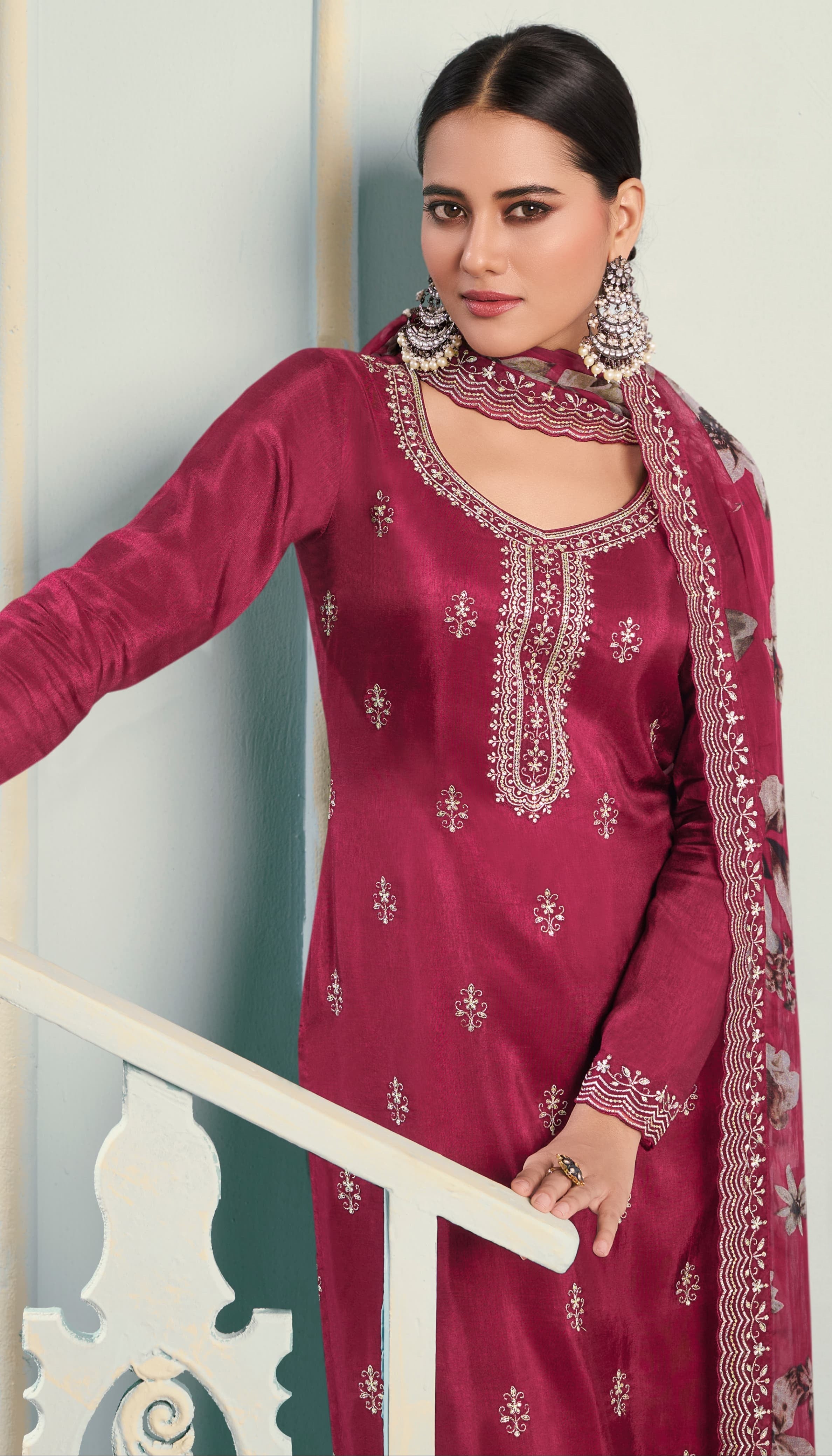 Moonga silk Ethnic Suit EAST0034