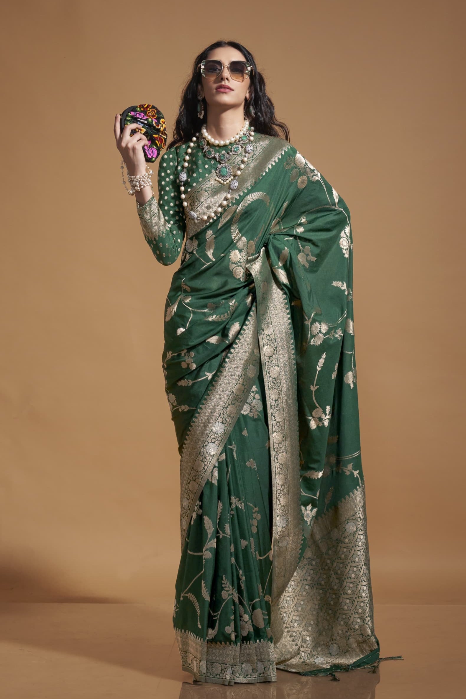 Handloom Weaving Silk Saree LXSE0039