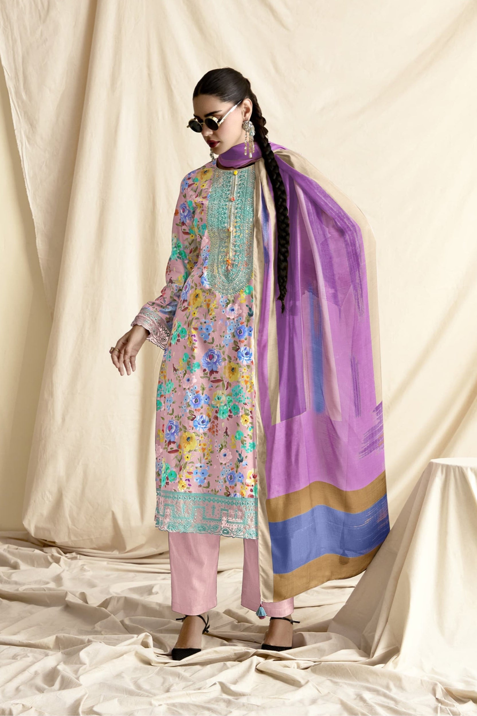 Aara Crochet Grace Luxury Suit LXST0051