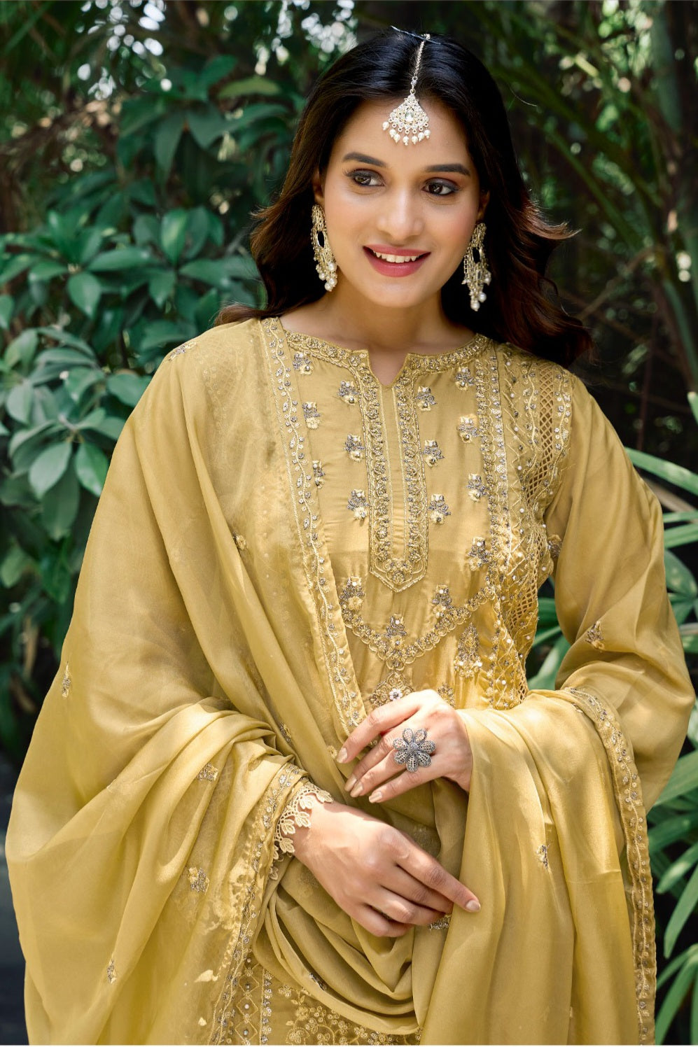 Empress Cutwork Charm Pakistani Suit EAPK0051