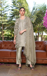 Velara Embroidered Pakistani Suit LXPK0047