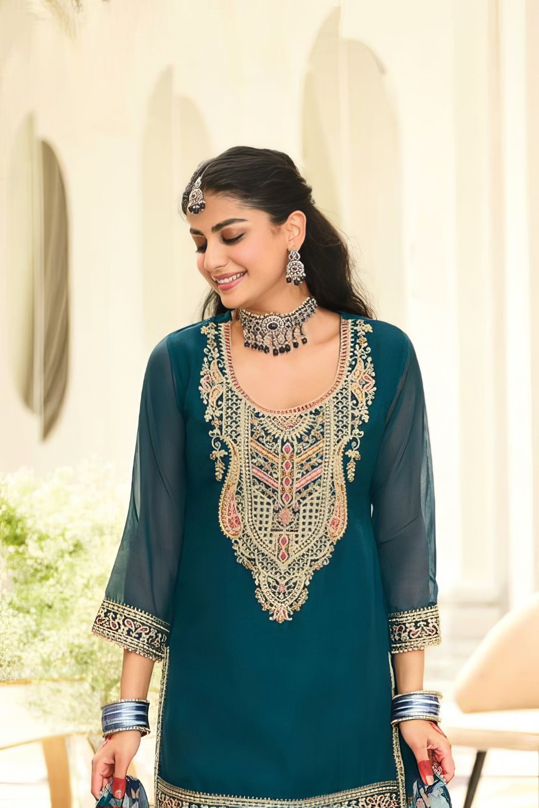 Regal Charm Sharara Set LXSR0115