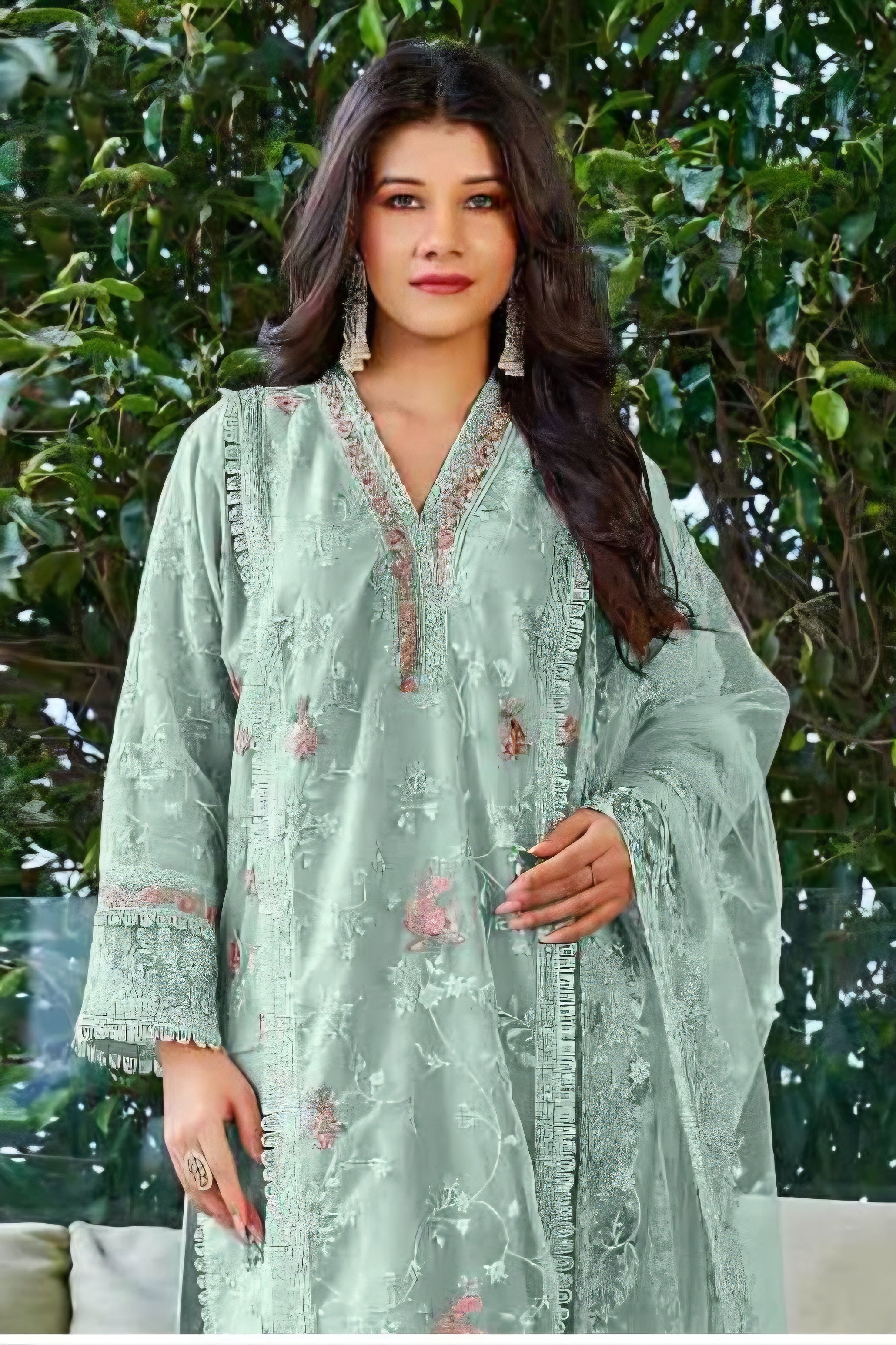 Zariya Luxe Pakistani Suit Set  EAPK0085