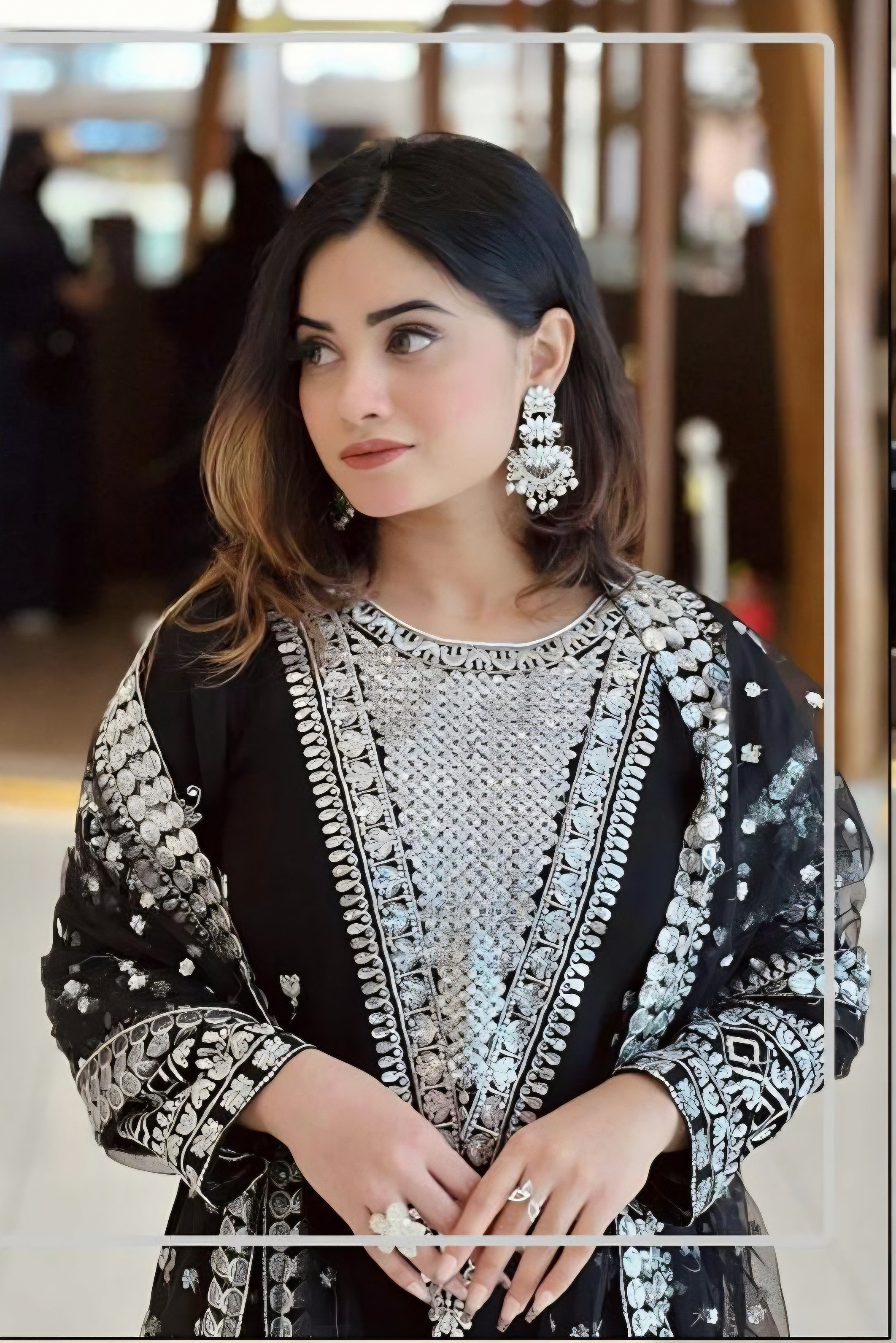 Zariya Luxe Pakistani Suit EAPK0084