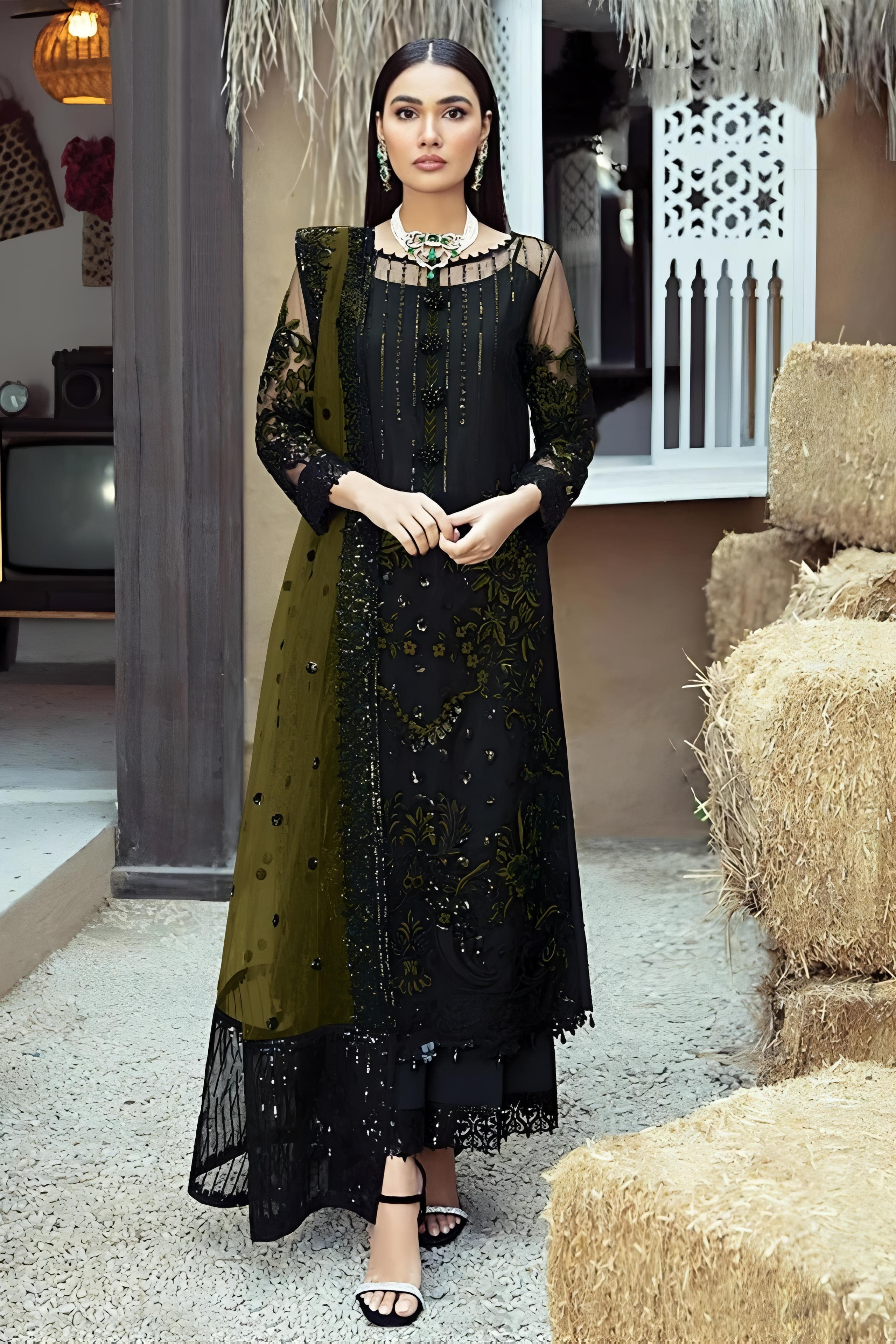 Georgette Gleam Pakistani suit EAPK0017